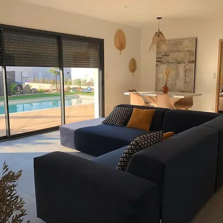 Villa Neuve Avec Piscine Lecci